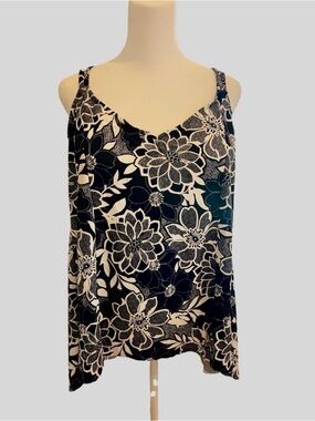 Upstream Swim Navy & White Floral V-Neck Swim Tankini Top